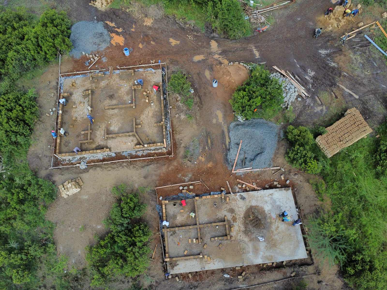 Main house, utility house and DSQ, Sweetwaters, Construction and concrete works, photo 3